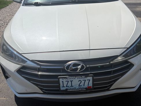 Used 2020 Hyundai Elantra SEL w/ Cargo Package (C1) FWD image 4