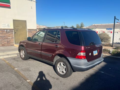 Used 1998 Mercedes-Benz ML 320 4MATIC image 11