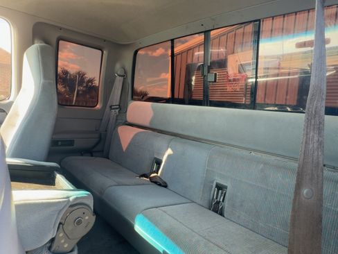 Used 1997 Ford F250 4x4 SuperCab Heavy Duty image 12