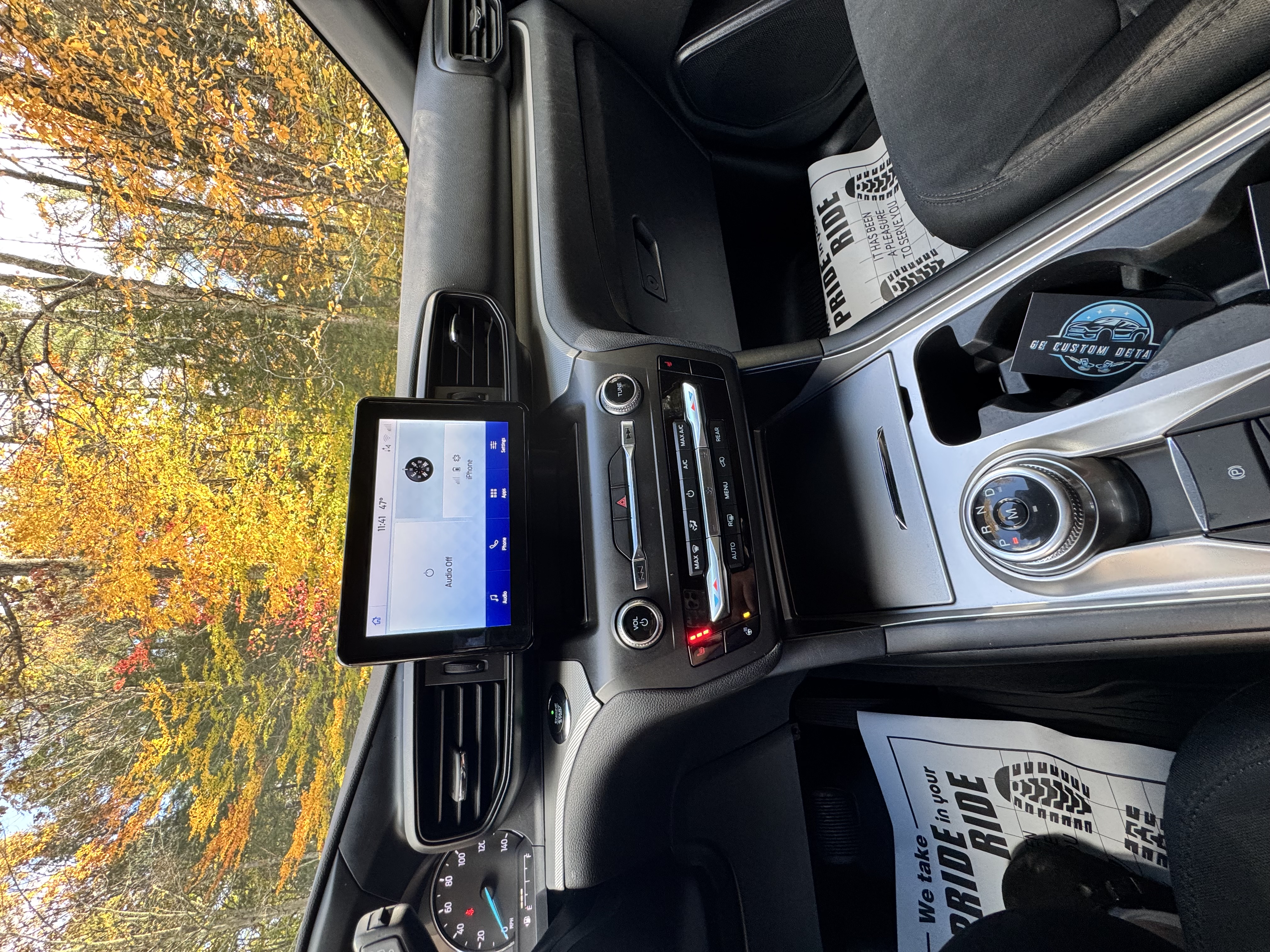 Used 2020 Ford Explorer XLT w/ Comfort Package AWD/4WD image 20