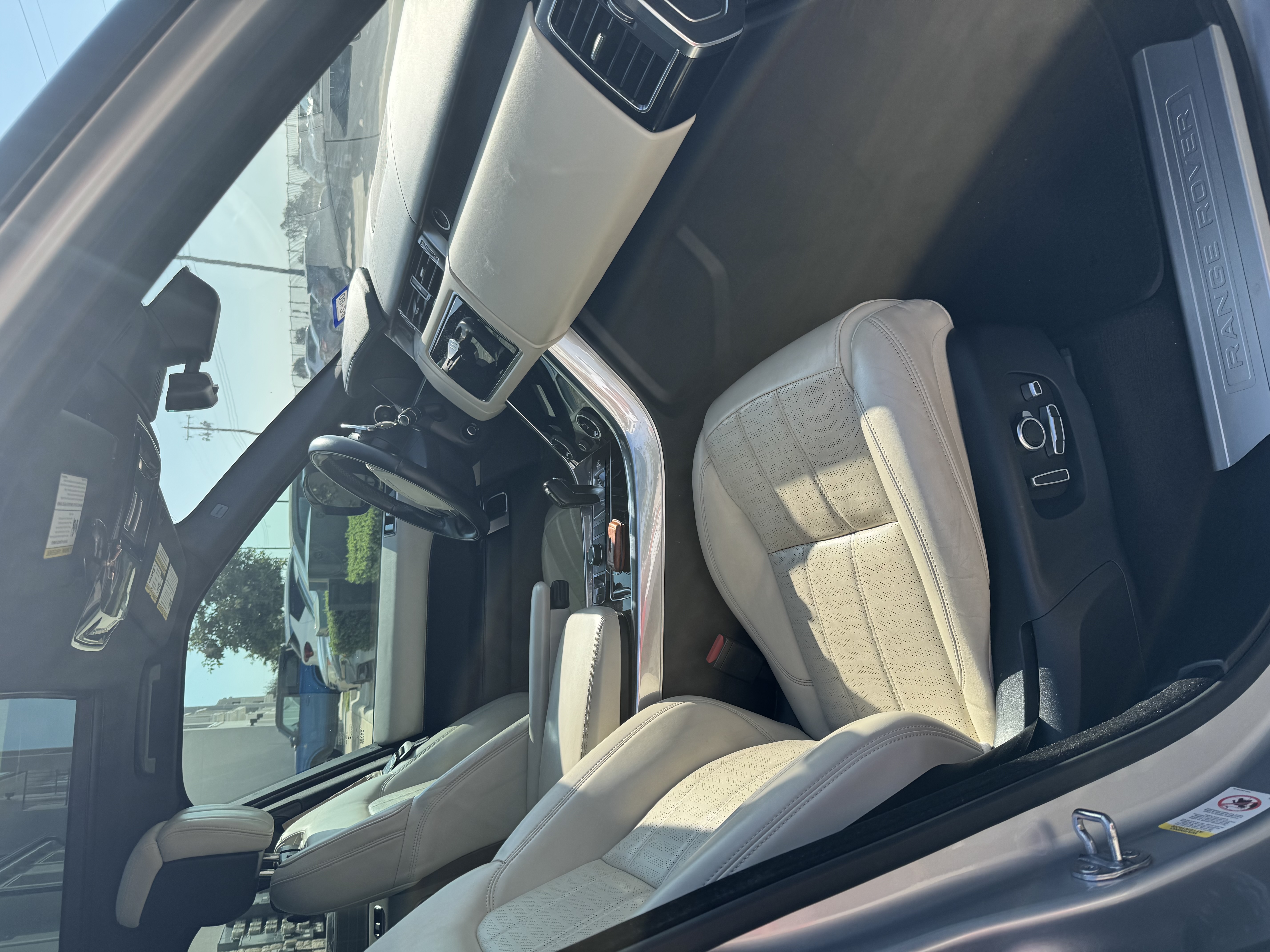 Used 2018 Land Rover Range Rover Sport HSE Dynamic AWD/4WD image 6