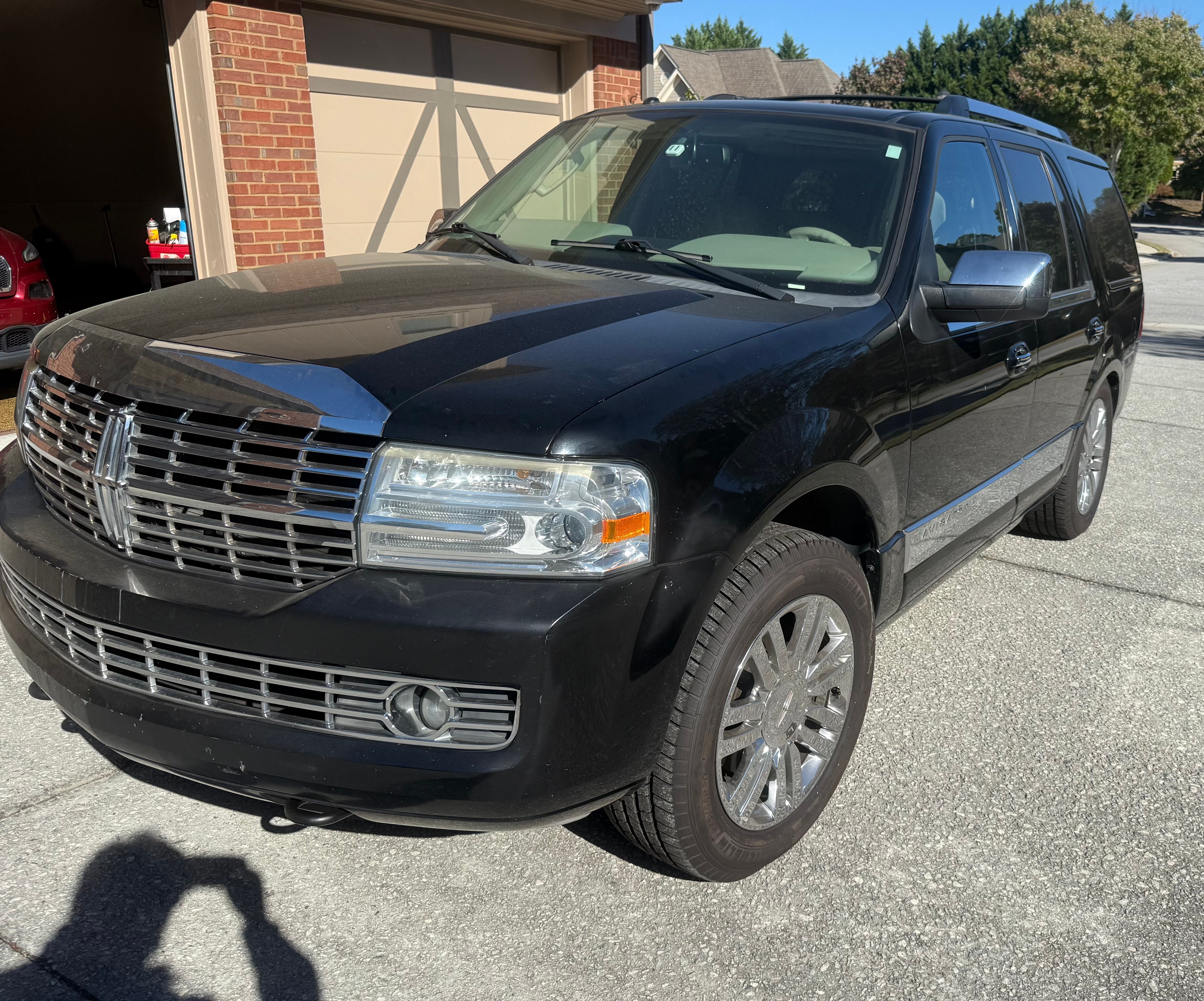 Used 2008 Lincoln Navigator 2WD image 1