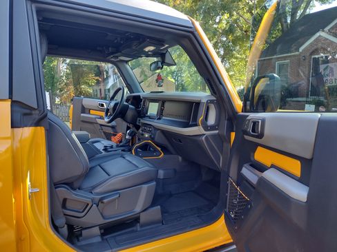 Used 2022 Ford Bronco Badlands w/ Sasquatch Package image 4