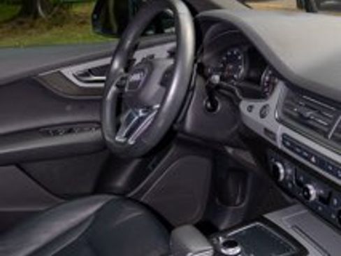 Used 2019 Audi Q7 2.0T Premium w/ Convenience Package image 11