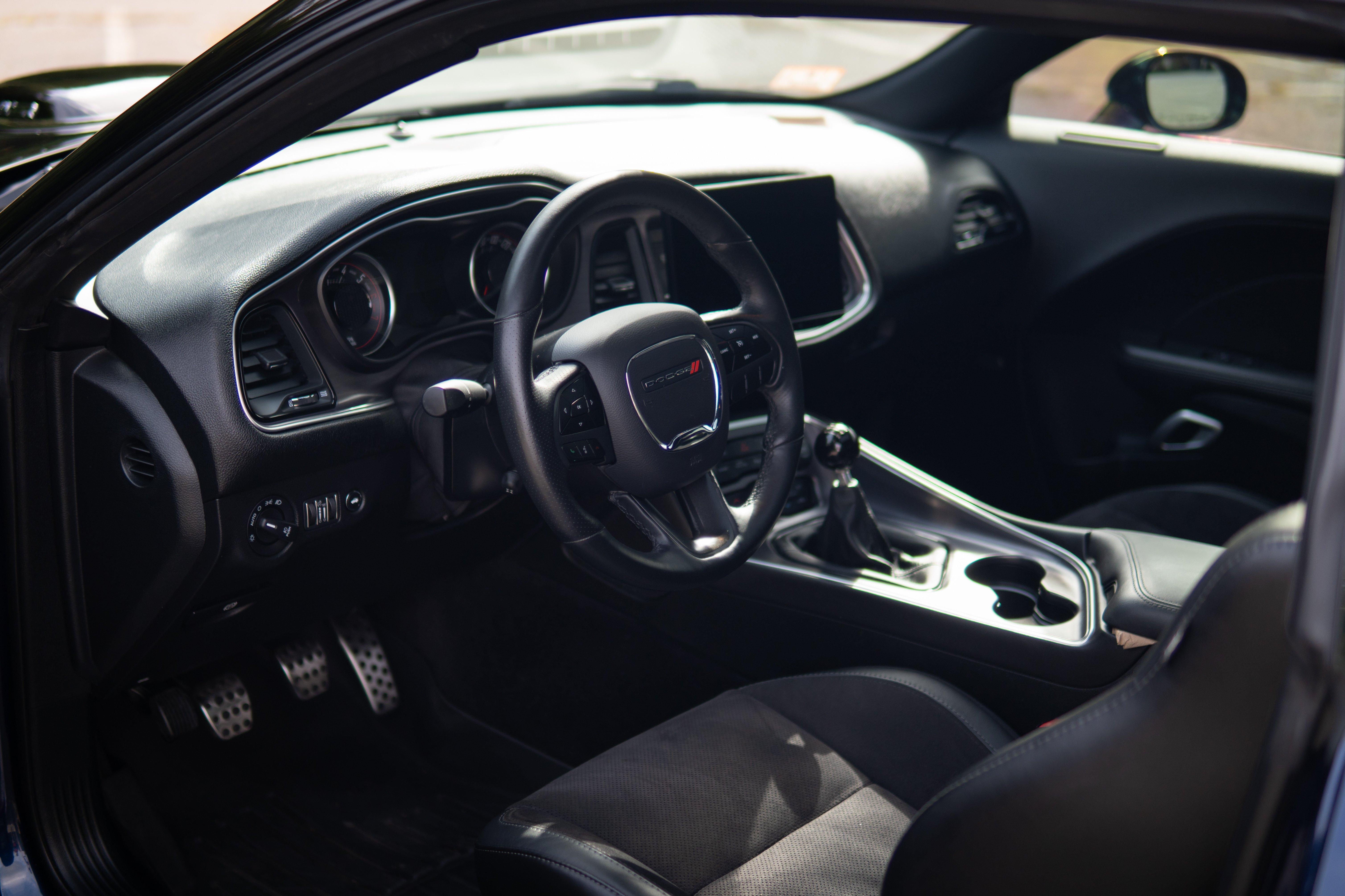 Used 2017 Dodge Challenger R/T Scat Pack RWD image 14