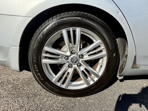 Used 2012 INFINITI G37 Journey w/ Premium Pkg image 11