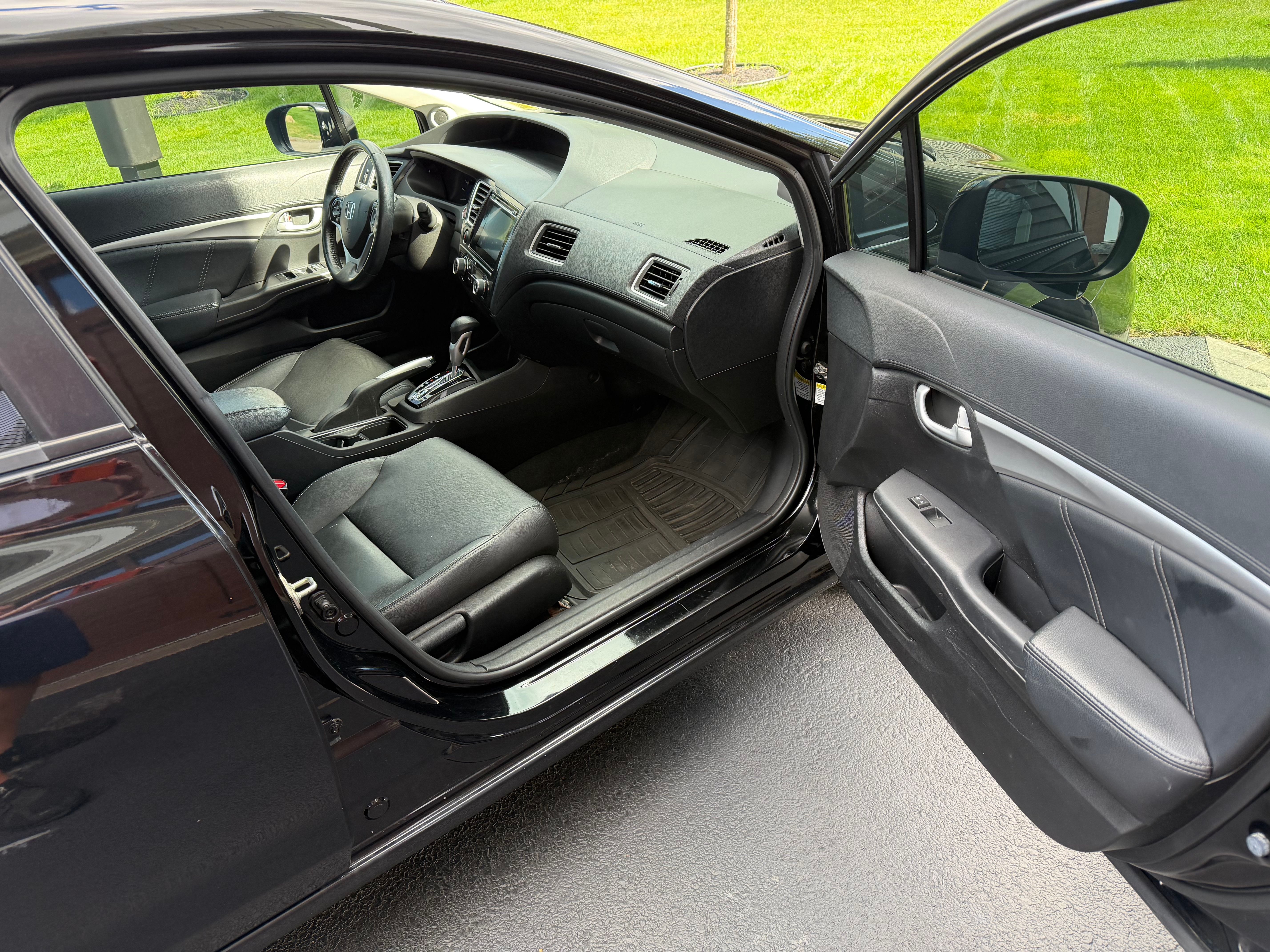 Used 2015 Honda Civic EX-L image 12