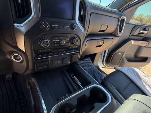 Used 2020 Chevrolet Silverado 3500 LTZ w/ LTZ Plus Package image 11