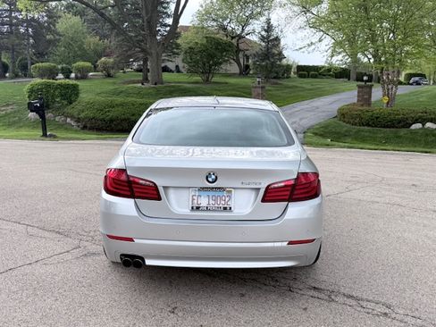 Used 2011 BMW 528i Sedan RWD image 8