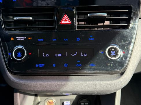 Used 2022 Hyundai Ioniq Blue image 15