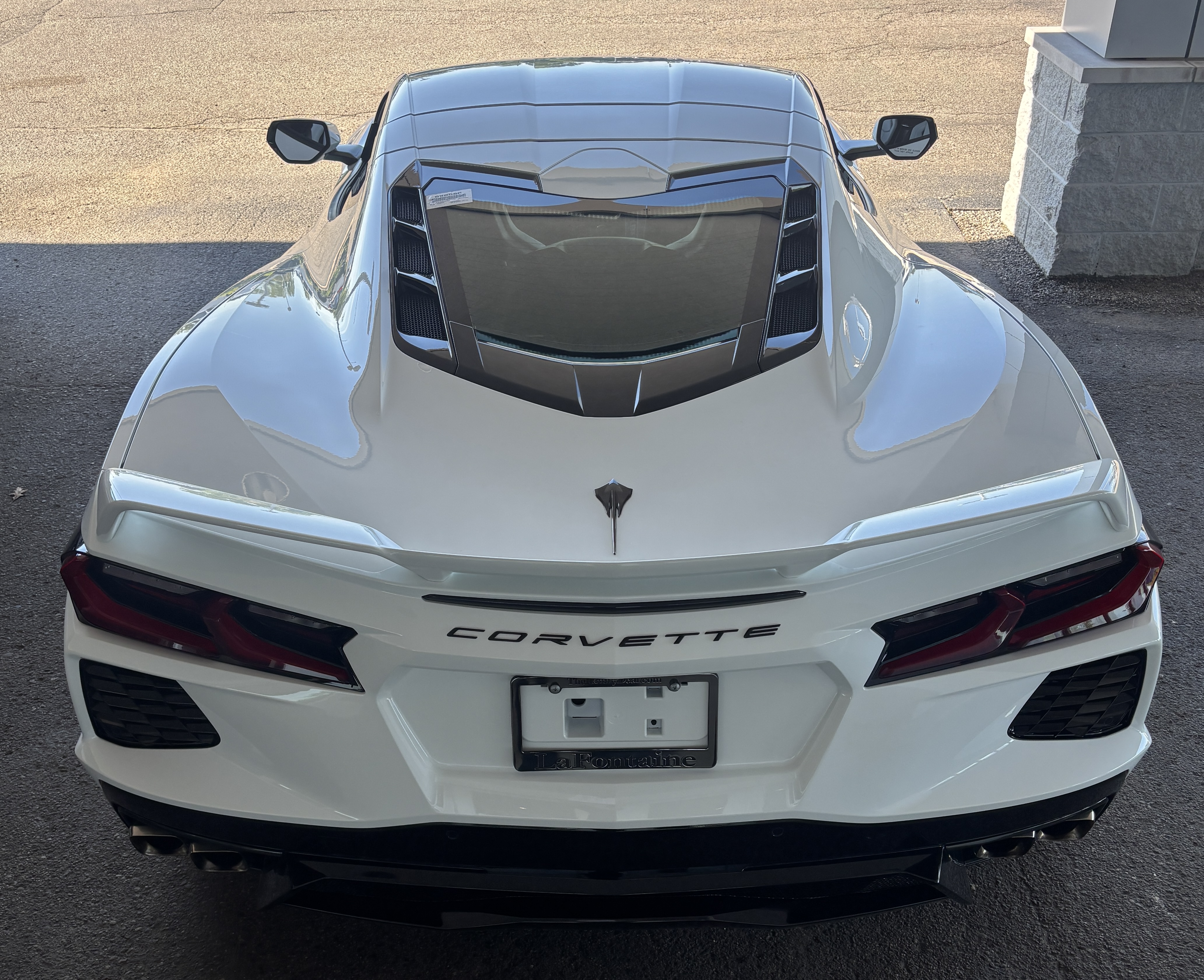 Used 2022 Chevrolet Corvette Stingray Coupe w/ Z51 Performance Package RWD image 2