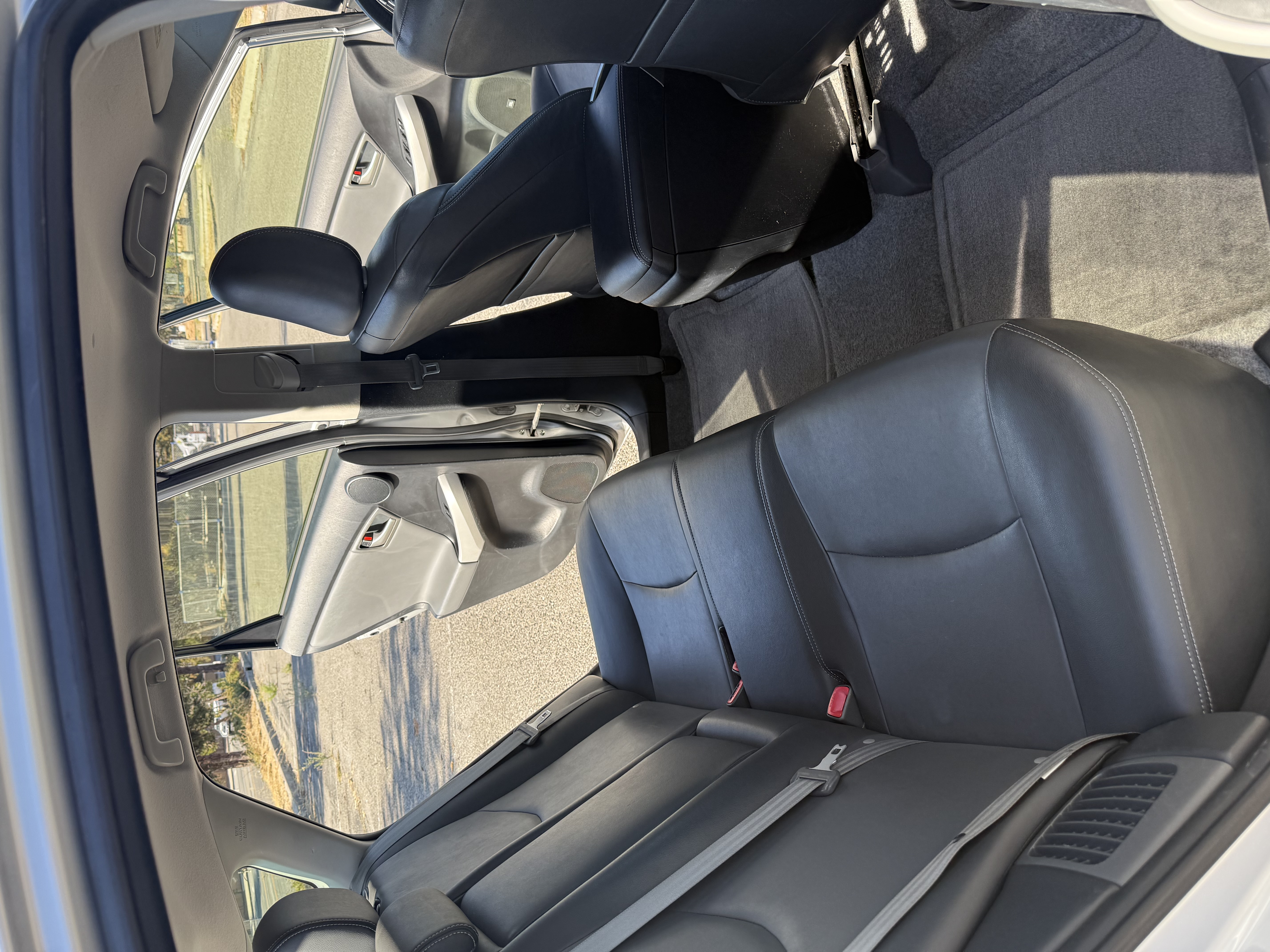 Used 2015 Toyota Prius Four FWD image 29