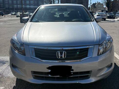 Used 2009 Honda Accord EX-L image 2