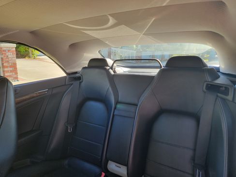 Used 2011 Mercedes-Benz E 350 Cabriolet image 17