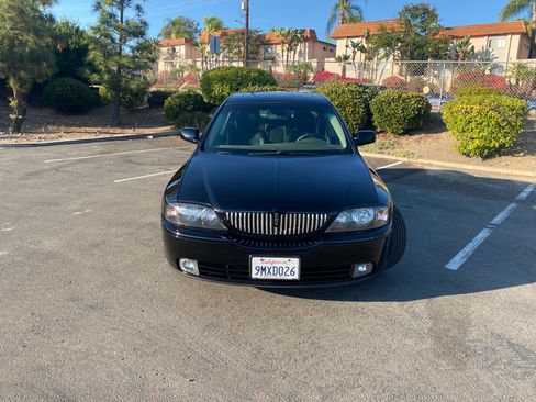 Used 2005 Lincoln LS RWD image 4