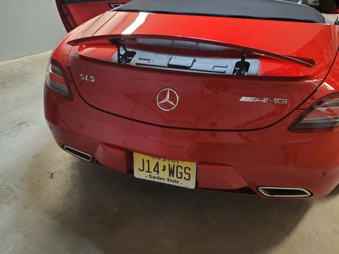 Used 2012 Mercedes-Benz SLS AMG AMG Convertible 2D image 11