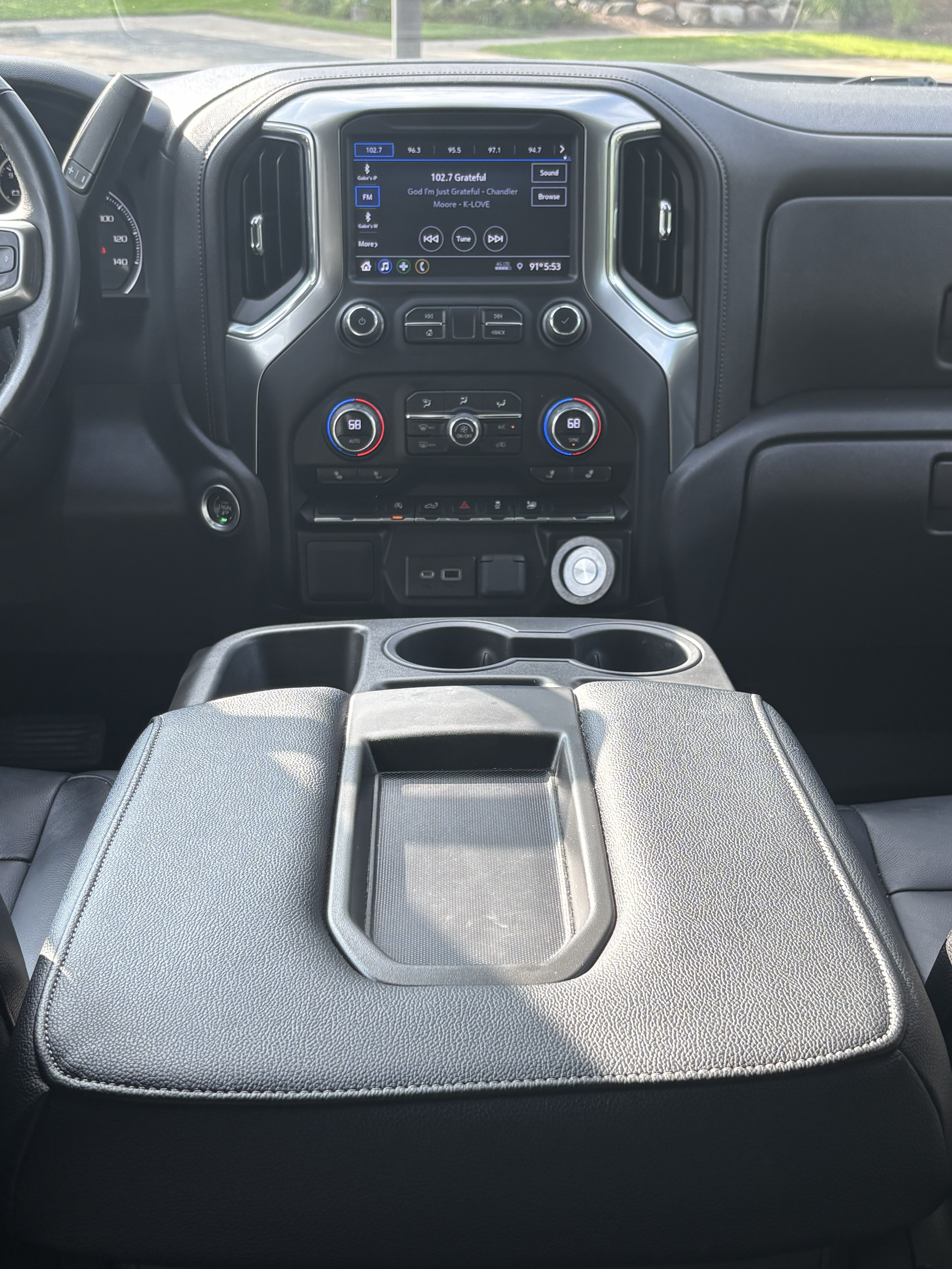 Used 2022 Chevrolet Silverado 1500 LT AWD/4WD image 12