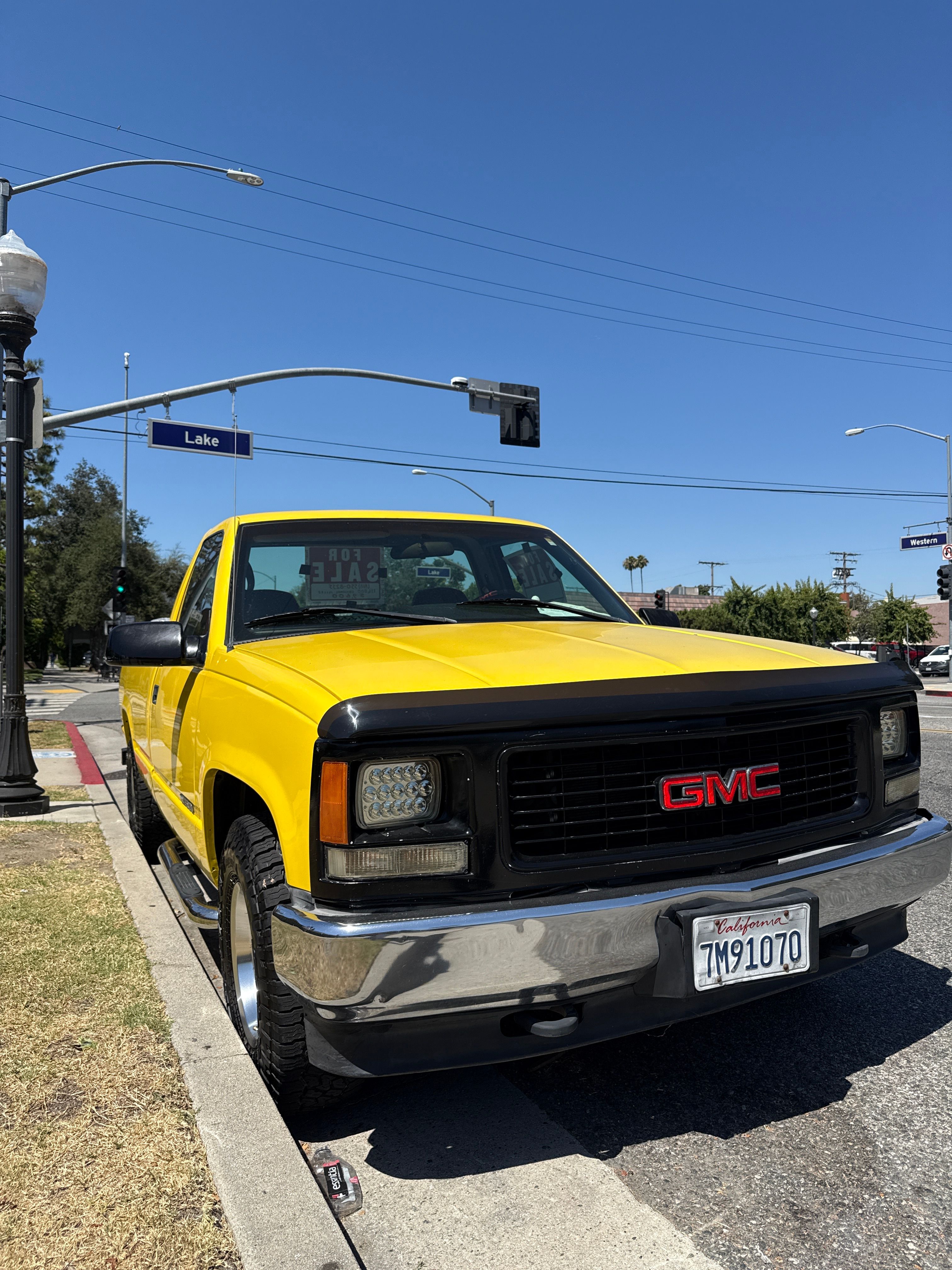 Used 1996 GMC Sierra 1500 2WD Regular Cab image 1