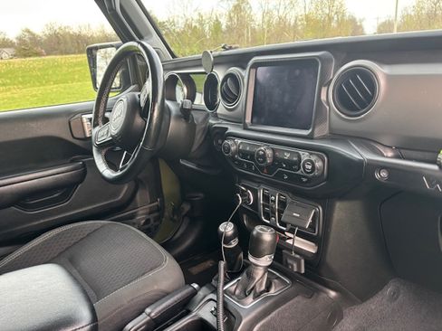 Used 2021 Jeep Wrangler Unlimited Sport image 15