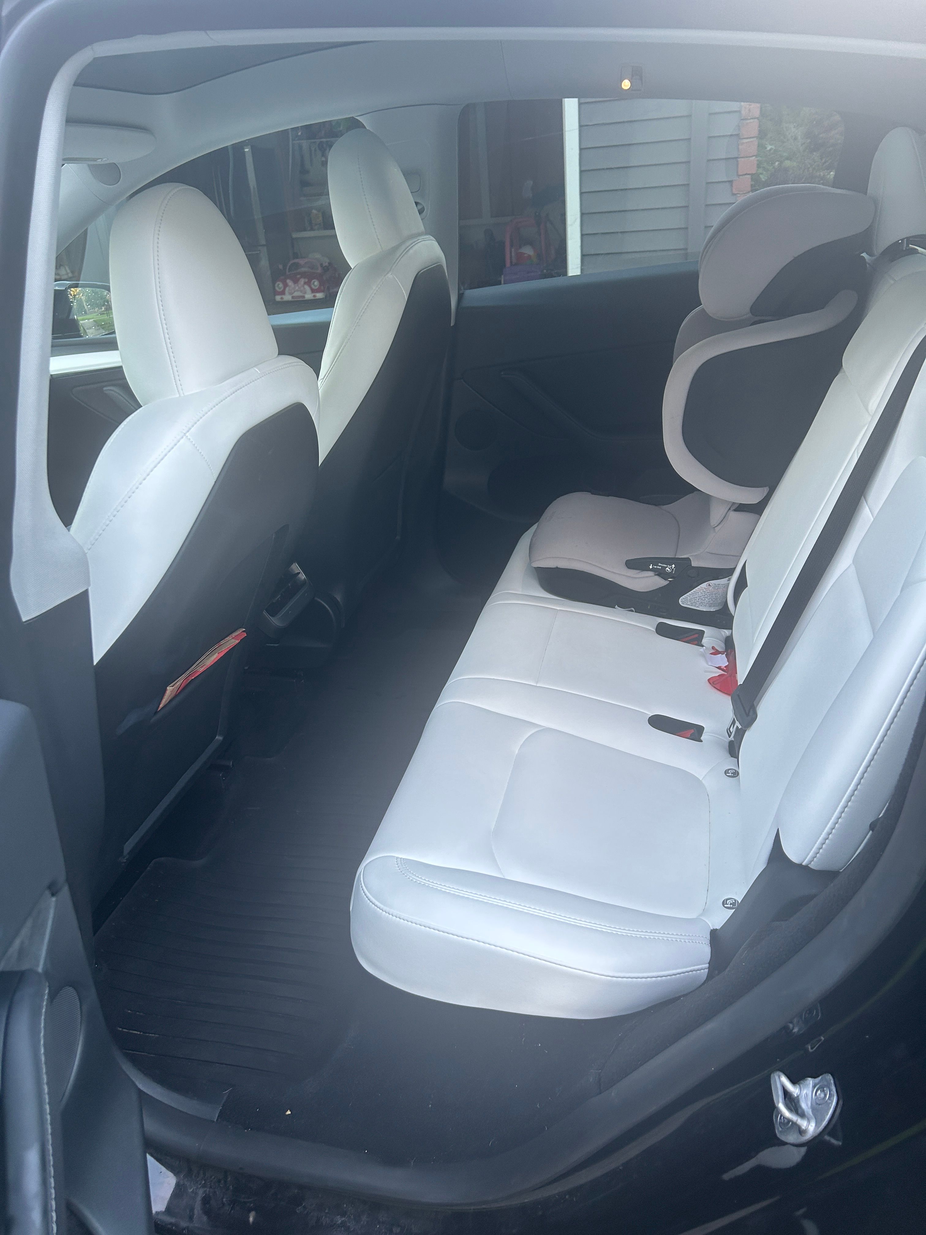 Used 2023 Tesla Model Y Long Range AWD/4WD image 9