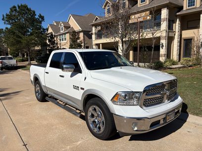 Used 2017 RAM 1500 Laramie w/ Convenience Group