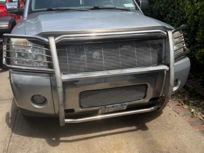 Used 2004 Nissan Armada LE