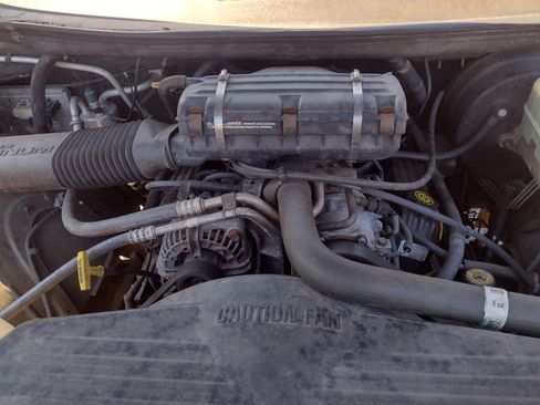 Used 2001 Dodge Ram 2500 Truck 2WD Quad Cab image 9