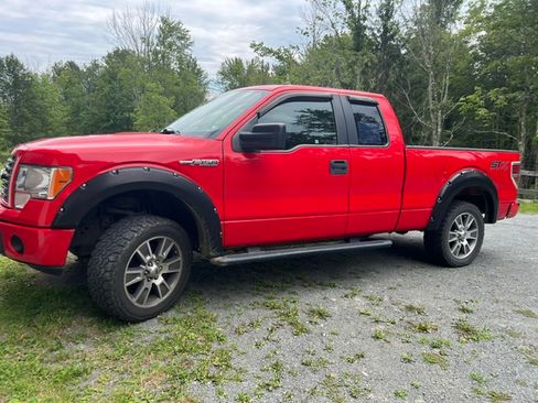 Used 2014 Ford F150 STX w/ Equipment Group 201A Mid AWD/4WD image 1