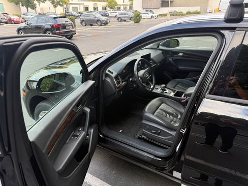 Used 2018 Audi Q5 2.0T Premium image 12