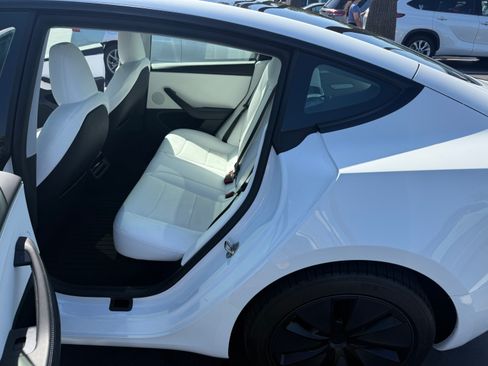 Used 2024 Tesla Model 3 Long Range RWD image 13