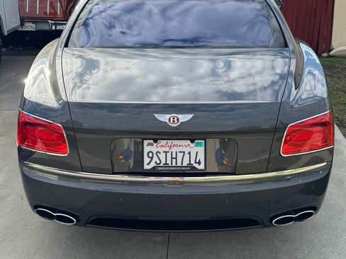Used 2016 Bentley Flying Spur V8 image 8