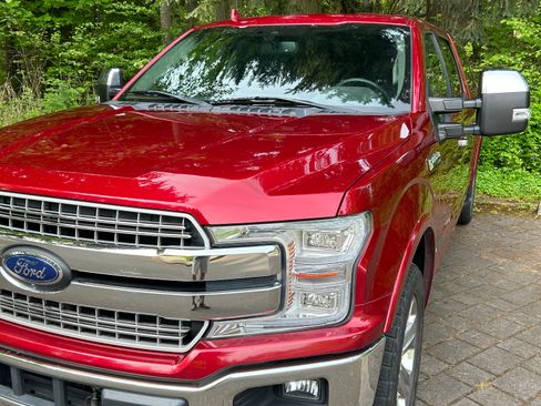Used 2018 Ford F150 Lariat w/ Equipment Group 502A Luxury AWD/4WD image 9