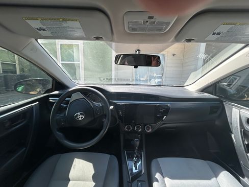 Used 2015 Toyota Corolla L FWD image 5