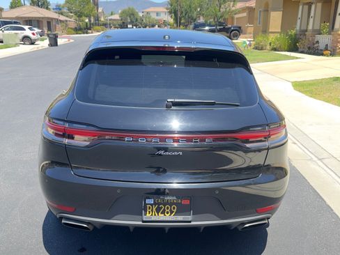 Used 2020 Porsche Macan AWD/4WD image 13