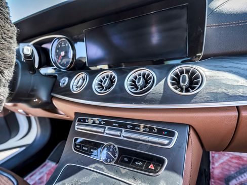 Used 2019 Mercedes-Benz E 450 Cabriolet image 24