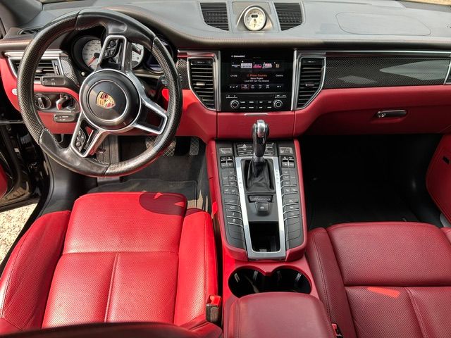 Used 2017 Porsche Macan S AWD/4WD image 4