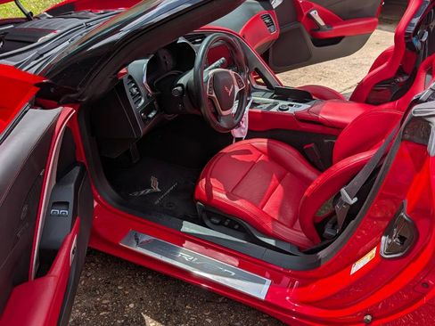 Used 2014 Chevrolet Corvette Stingray Convertible w/ 3LT Preferred Equipment Group image 4