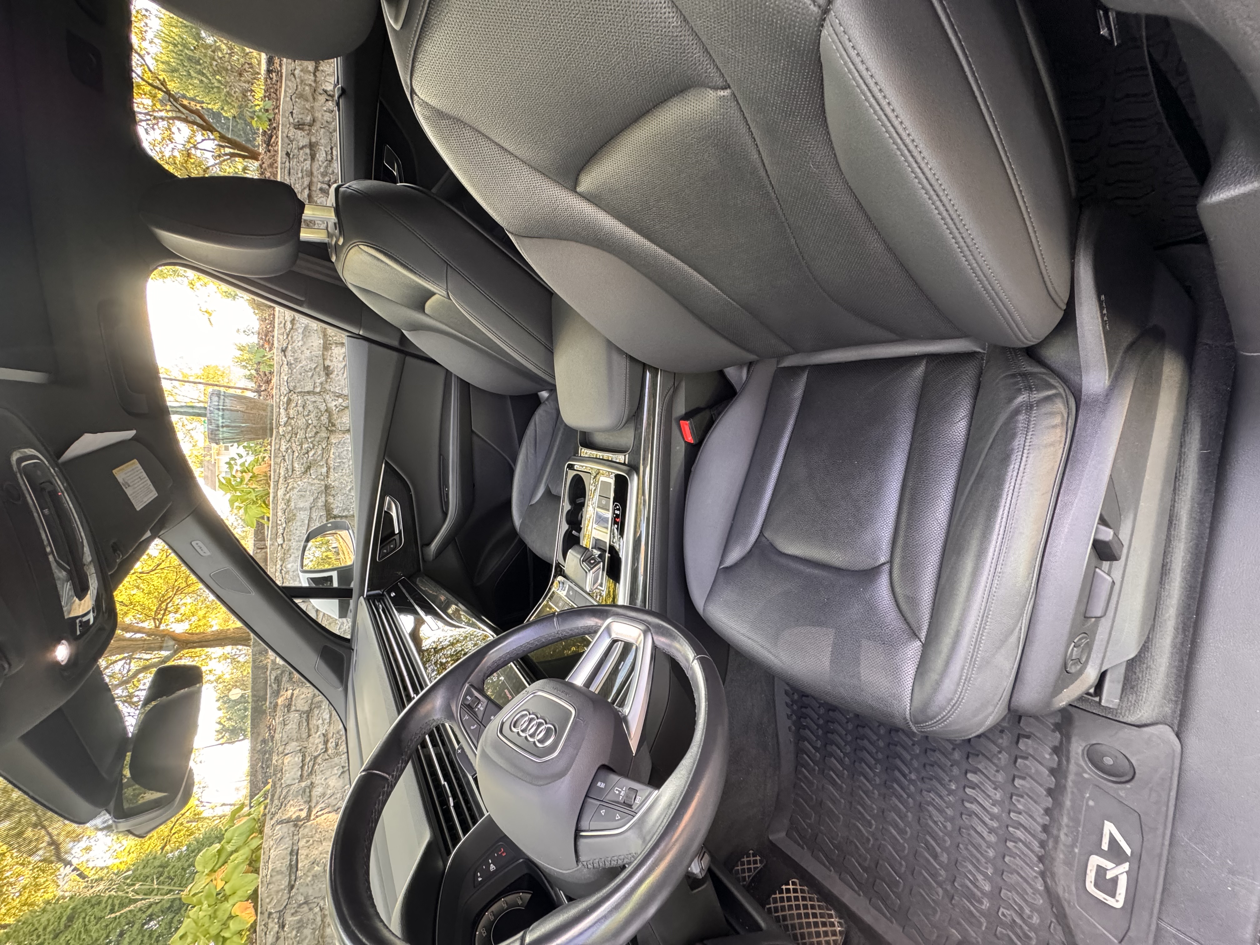 Used 2021 Audi Q7 3.0T Premium Plus w/ Executive Package AWD/4WD image 4