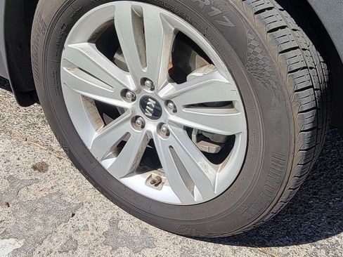 Used 2017 Kia Sportage LX w/ LX Popular Package image 22