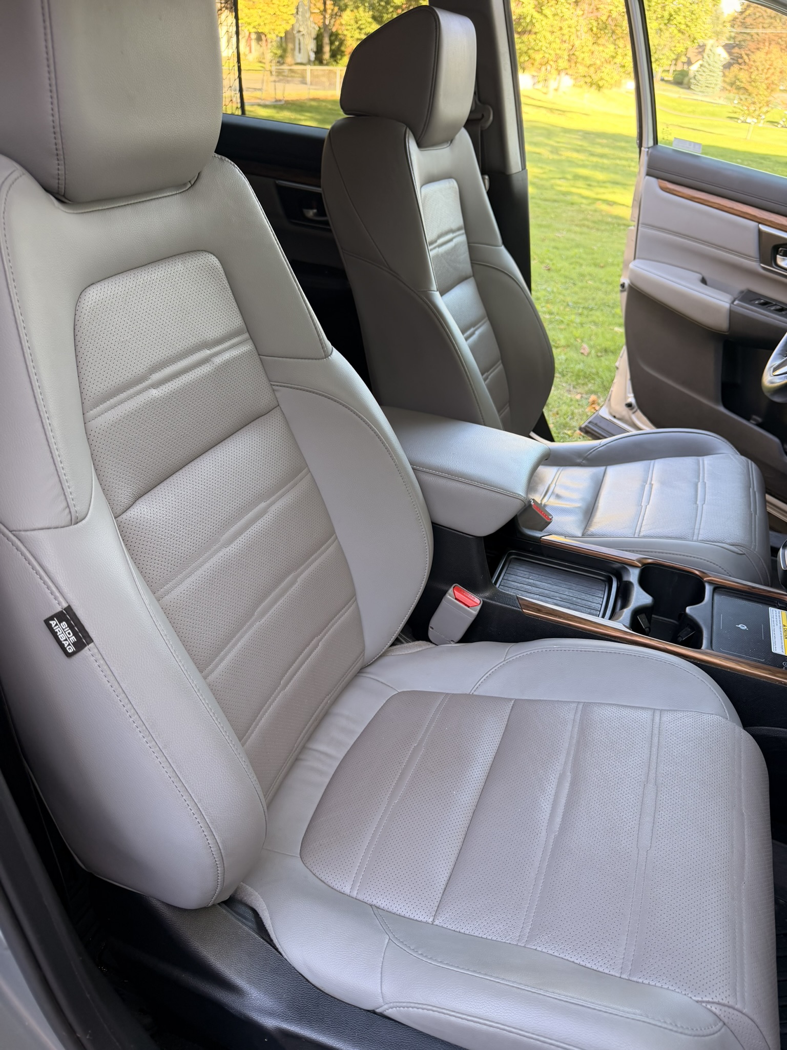Used 2021 Honda CR-V Touring image 14