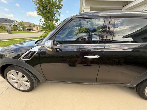 Used 2014 MINI Cooper Countryman S FWD image 2