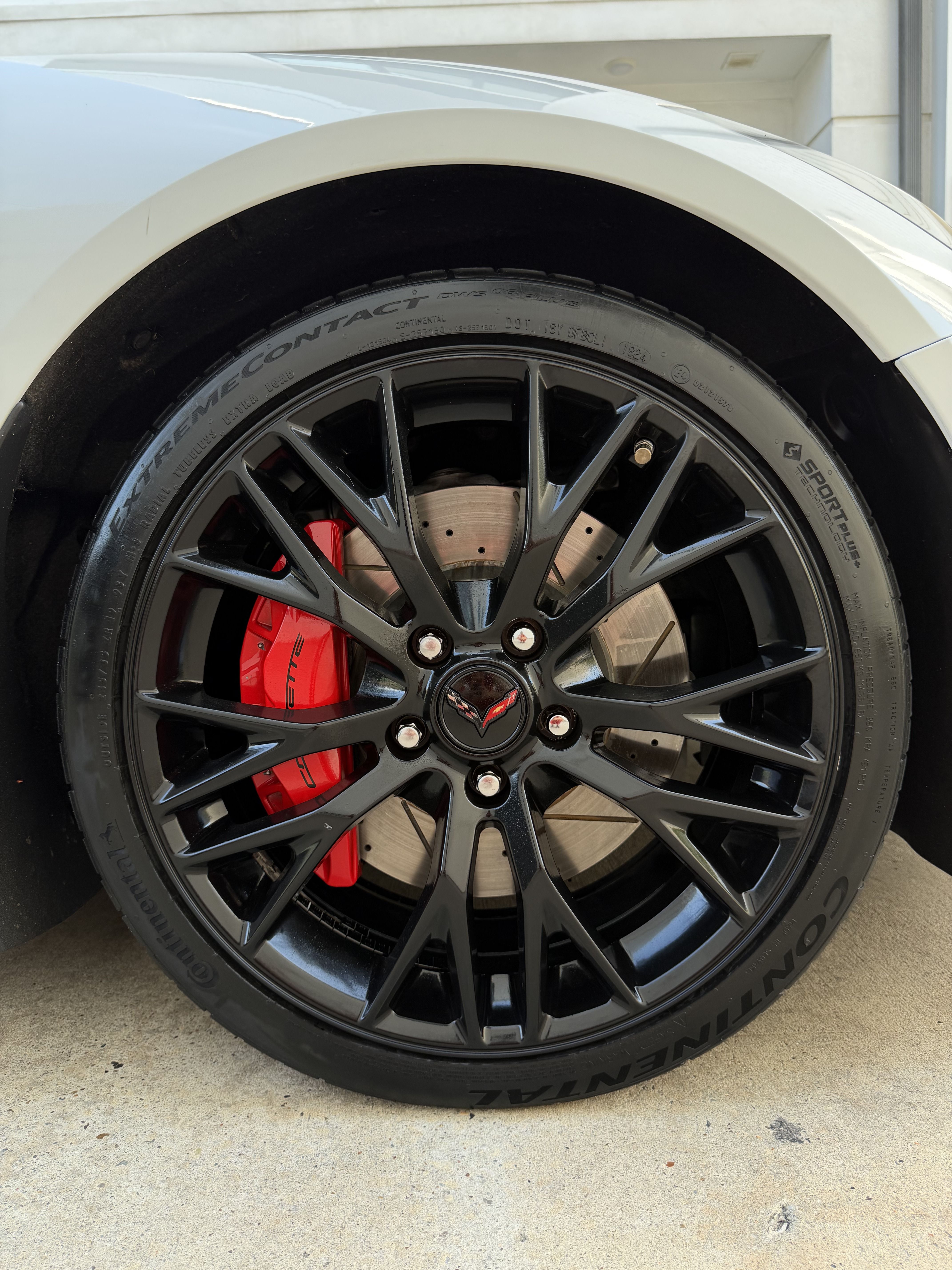 Used 2015 Chevrolet Corvette Stingray Coupe w/ 2LT Preferred Equipment Group RWD image 16