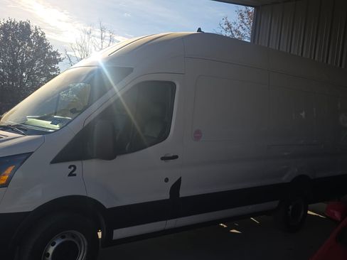 Used 2020 Ford Transit 250 Extended Length High Roof Van image 2