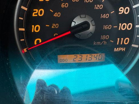 Used 2005 Toyota 4Runner Limited AWD/4WD image 13
