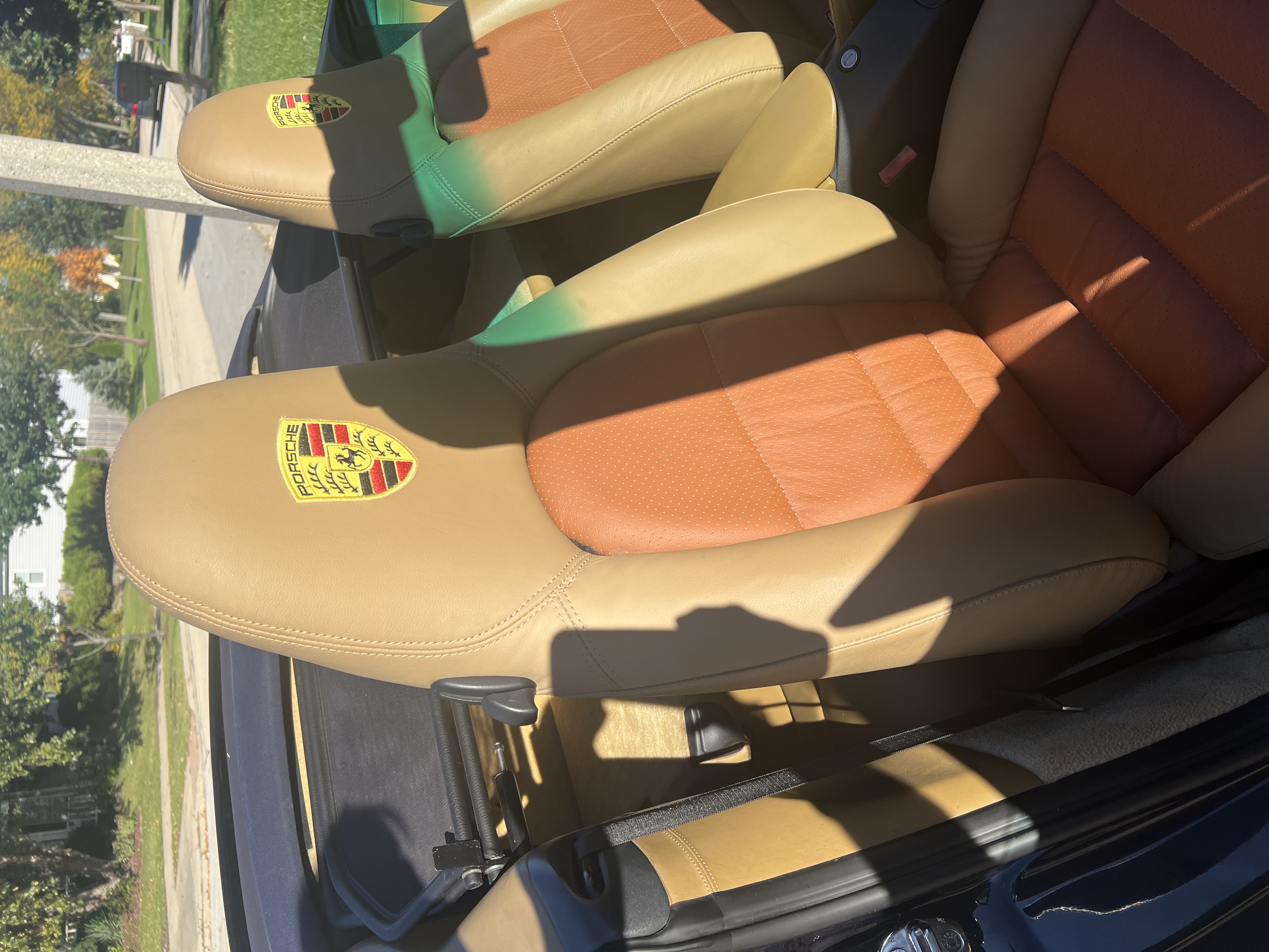 Used 1999 Porsche 911 Cabriolet image 12