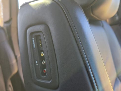 Used 2015 Jeep Grand Cherokee Summit image 9