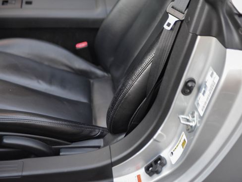 Used 2008 MAZDA MX-5 Miata Grand Touring w/ Premium Pkg image 30