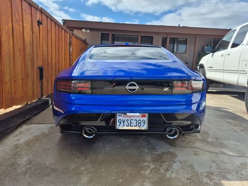 Used 2026 Nissan Z Sport w/ Floor Mat Package RWD image 4