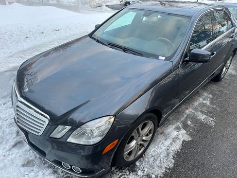 Used 2011 Mercedes-Benz E 350 4MATIC Sedan image 1