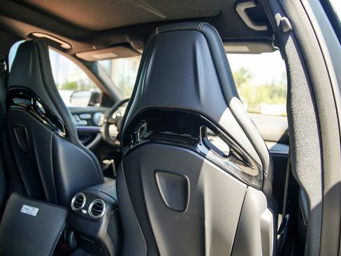 Used 2018 Mercedes-Benz E 63 AMG S image 14